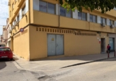 Local comercial
en venda
amb 147m² a Alzira, Calle Ángel del Alcázar foto