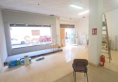 Local comercial en venta en Gandía foto