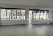 147m² bureaux pour location à Barcelone, dans le quartier de le Parc i la Llacuna del Poblenou, Carrer de Llull photo
