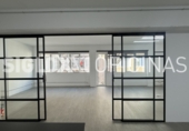147m² bureaux pour location à Barcelone, dans le quartier de le Parc i la Llacuna del Poblenou, Carrer de Llull photo