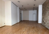 77m² locaux commerciaux pour location à La Corogne photo