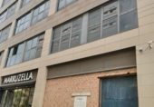 Local comercial en venta con 160m² en Sevilla, en la zona de Sevilla Este foto