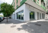 262m² commercial premises for sale in Seville photo