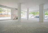 262m² commercial premises for sale in Seville photo