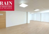 Oficina
en lloguer
amb 140m² a Albacete foto