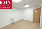 Oficina
en lloguer
amb 140m² a Albacete foto