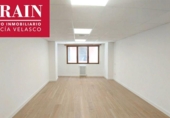 Oficina
en lloguer
amb 140m² a Albacete foto