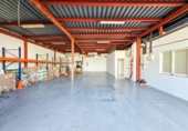 Nave Industrial en venta con 613m² en Marbella foto