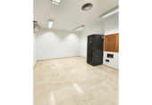 Nave Industrial en venta con 613m² en Marbella foto