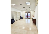 Nave Industrial en venta con 613m² en Marbella foto