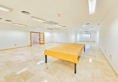 Nave Industrial en venta con 613m² en Marbella foto