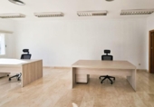 Nave Industrial en venta con 613m² en Marbella foto