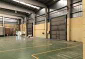 1421m² warehouse industrial for sale in Bergondo, photo