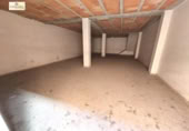 198m² commercial premises for sale in Elche, Avenida de Ausiàs March photo
