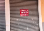 Local comercial en venta con 100m² en Alcira, Avenida Vicent Vidal foto