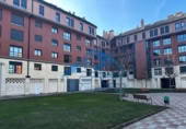 Local comercial en venta con 60m² en León, en la zona de Moisés de León, avenida de europa, 24006 foto