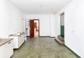 404m² bâtiment pour vente à Grenade, dans le quartier de Bas-Casillas, Calle Uruguay photo