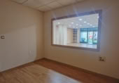 182m² commercial premises for sale in Jaén, Calle San Antonio photo