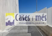 Local comercial Industrial en venta con 5112m² en La Pobla de Farnals, Calle Alguixós foto