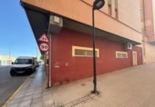 130m² commercial premises for sale in Almansa, Calle Corredera photo