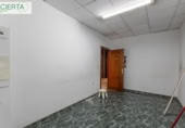 285m² locaux commerciaux pour vente à Grenade, dans le quartier de Pajaritos, Avenida de Andaluces photo