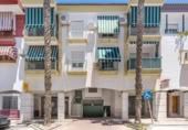 101m² commercial premises for sale in Salobreña, Avenida Peronne photo