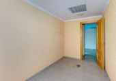 101m² commercial premises for sale in Salobreña, Avenida Peronne photo