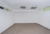 101m² commercial premises for sale in Salobreña, Avenida Peronne photo