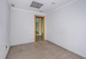 101m² commercial premises for sale in Salobreña, Avenida Peronne photo