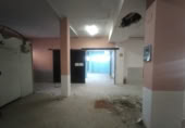 Local comercial en venta con 285m² en San Martín de la Vega, Calle Blas Infante foto