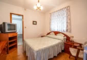 Hotel en venta con 1220m² en Guadarrama, Calle Tablada foto