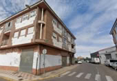 78m² commercial premises for sale in Villaquilambre, Calle de José Bergamín photo