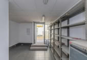 Local comercial en venta con 49m² en Valencia de Alcántara, Calle Ramón y Cajal foto