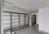 Local comercial en venta con 49m² en Valencia de Alcántara, Calle Ramón y Cajal foto