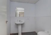 Local comercial en venta con 49m² en Valencia de Alcántara, Calle Ramón y Cajal foto