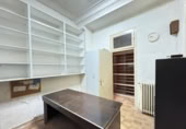 210m² commercial premises for sale in Calaf, Carrer Teixidor photo