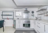 51m² commercial premises for sale in Granada, Calle Alcalde Gutierre Goméz Fuensalida photo