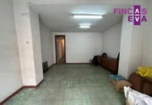 57m² commercial premises for sale in Barcelona, in the area of the Sagrada Família, Carrer del Consell de Cent photo
