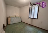 57m² commercial premises for sale in Barcelona, in the area of the Sagrada Família, Carrer del Consell de Cent photo
