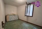 57m² commercial premises for sale in Barcelona, in the area of the Sagrada Família, Carrer del Consell de Cent photo