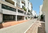 219m² commercial premises for sale in Marbella, Calle Ramón Areces photo