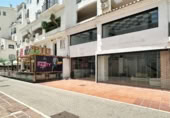 219m² commercial premises for sale in Marbella, Calle Ramón Areces photo