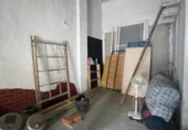 Local comercial en venta con 130m² en Cheste, Avinguda Don Vicente Navarro foto
