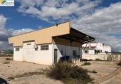 125m² warehouse for sale in Vinaroz, carretera ulldecona photo