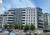 Local comercial en venta con 154m² en León, en la zona de Chantría, Calle Conde Ansúrez foto