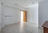 Local comercial
en venda
amb 64m² a Granada, a la zona de Casillas Baixes, Plaza de las Palomas foto