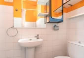 77m² office for sale in Motril, Calle Cáceres photo