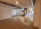 615m² locaux commerciaux pour location à Barcelone, dans le quartier de la Nova Esquerra de l'Eixample, Carrer del Comte Borrell, 235 photo