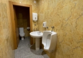 285m² office for rent in Albacete, Centro-Altozano photo