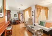 Edificio en venta con 948m² en Baza, Calle Alhóndiga foto